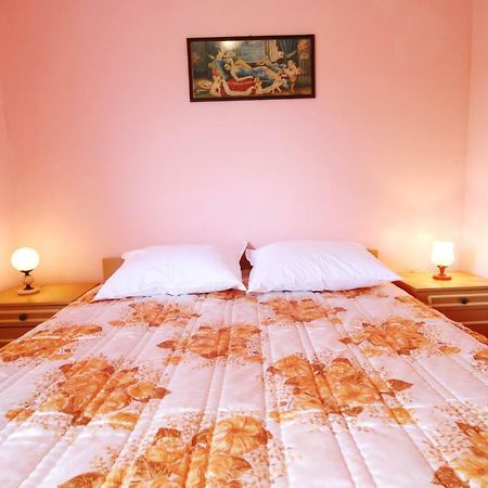 Apartment Sime Nin Esterno foto