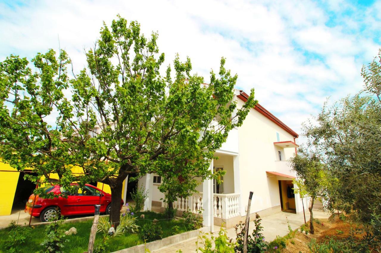 Apartment Sime Nin Esterno foto