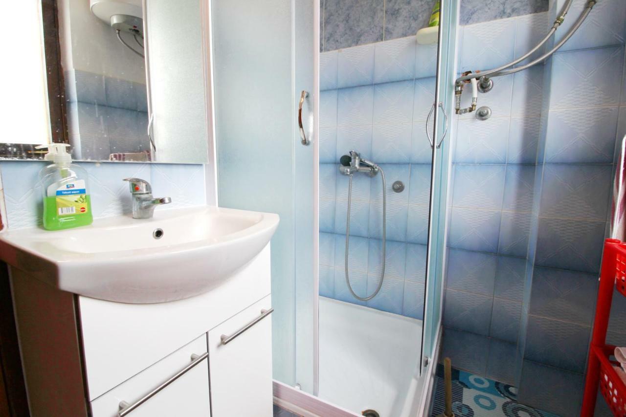 Apartment Sime Nin Esterno foto